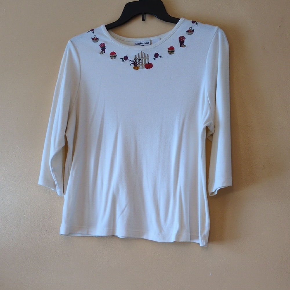 Breckenridge Cream 3/4 Sleeve Top with Floral Embroidery, sz 1X